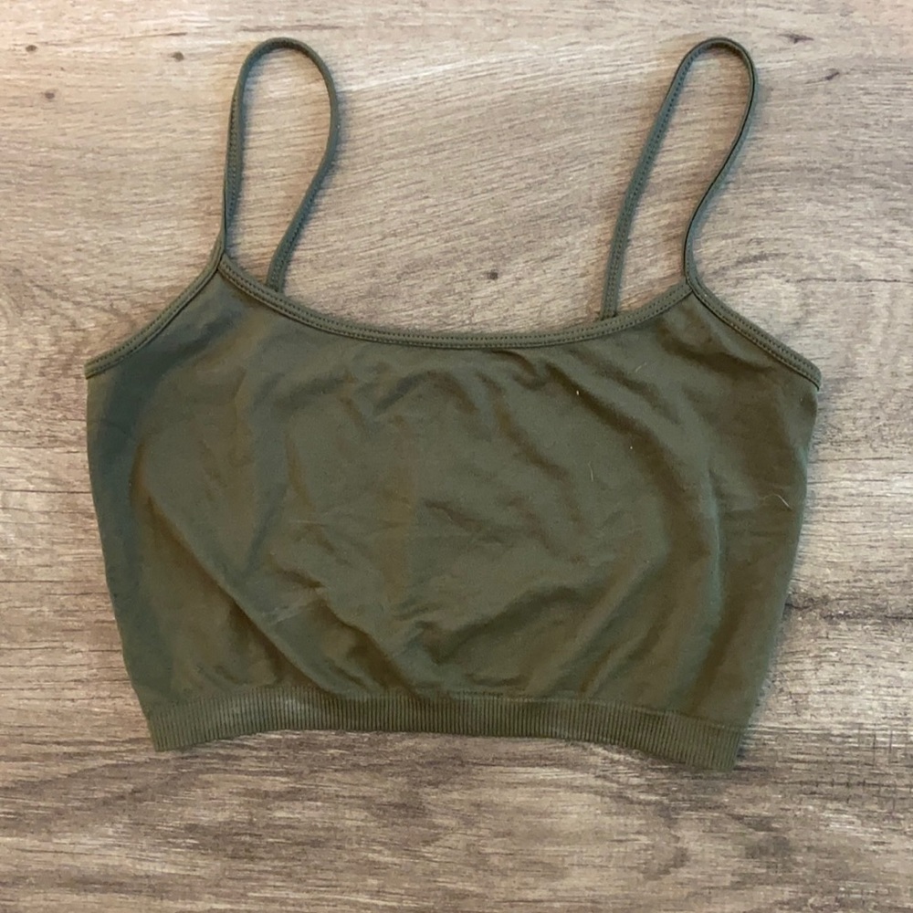 Brand new women’s green Brami. Flattering material